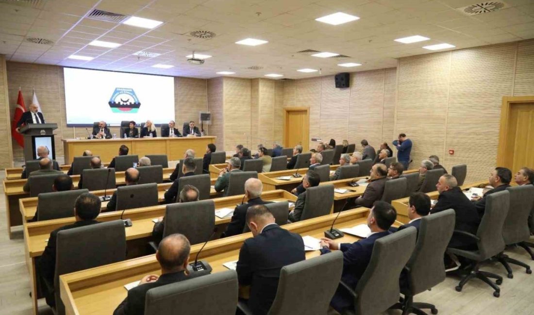 Güneydoğu’da oda ve borsalardan “Terörsüz Türkiye” sürecine destek gelirken, MHP