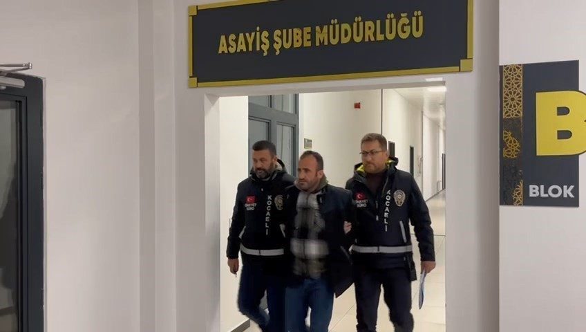 Kocaeli’de boşandıktan 20 gün sonra eski eşini restoranda yemek yediği