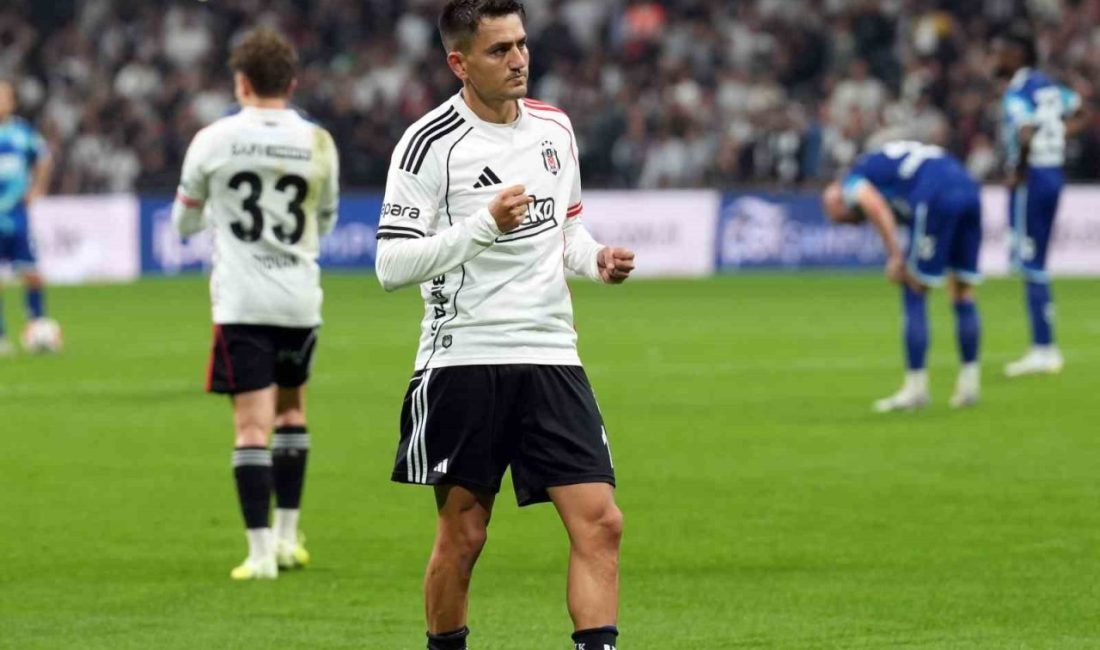 Beşiktaşlı futbolcu Cengiz Ünder, Samsunspor ağlarına attığı golle siyah-beyazlı formayla