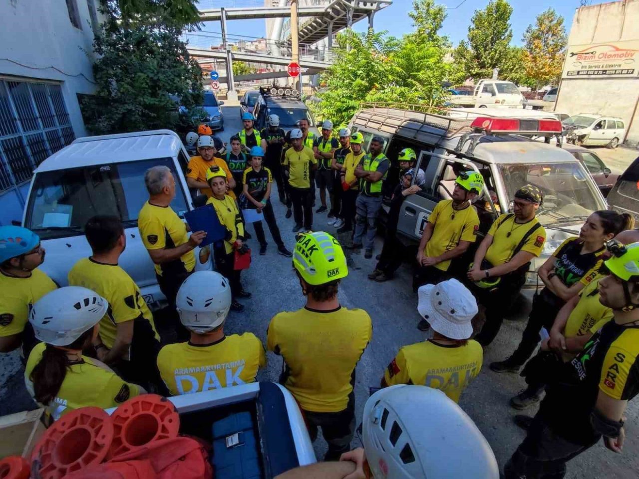 Denizli’de gönüllülük essana göre hizmet veren Dağ Arama Kurtarma (DAK)