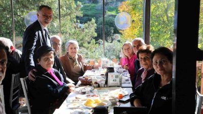 Yunusemre Belediye Başkanı Semih Balaban 24 Kasım Öğretmenler Günü’nde emekli