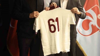 Trabzonspor Başkanı Ertuğrul Doğan, Trabzonspor ile Konyaspor arasında oynanan müsabaka