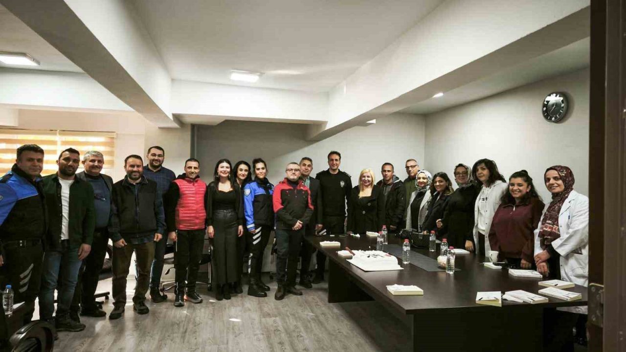 Erzincan İl Emniyet Müdürlüğü Toplum Destekli Polislik Şube Müdürlüğü ekipleri,