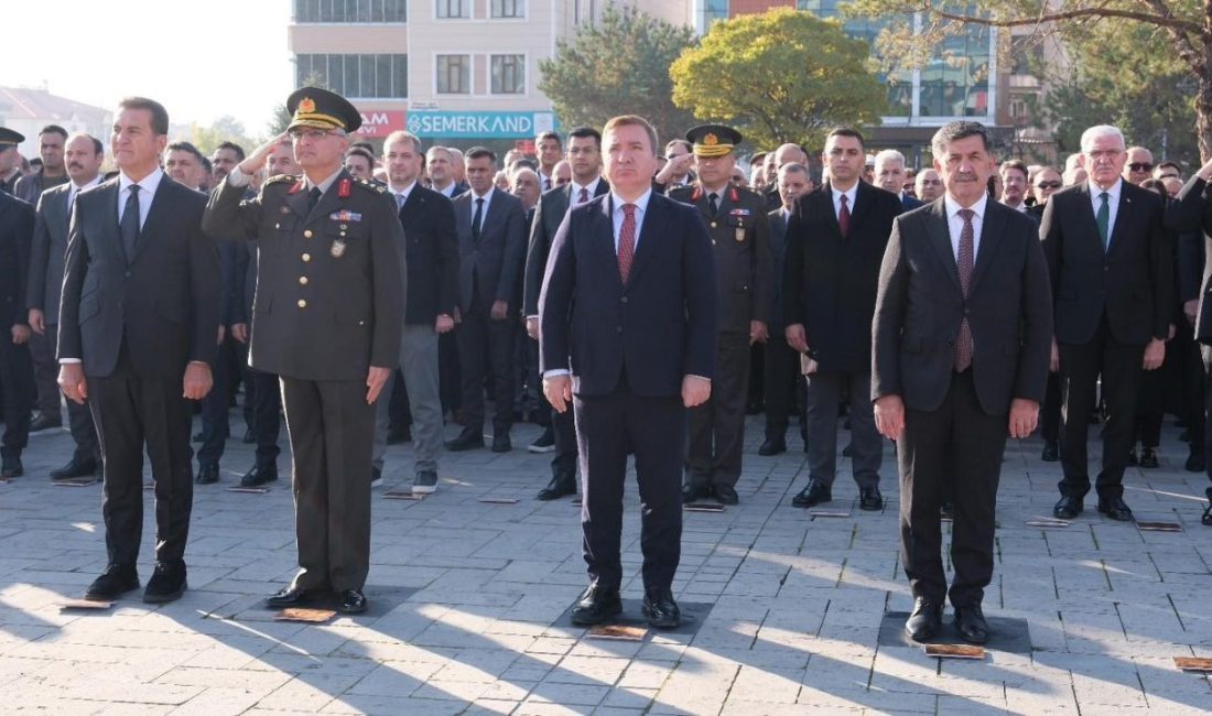 Türkiye Cumhuriyeti’nin kurucusu Gazi Mustafa Kemal Atatürk, ebediyete intikalinin 87.