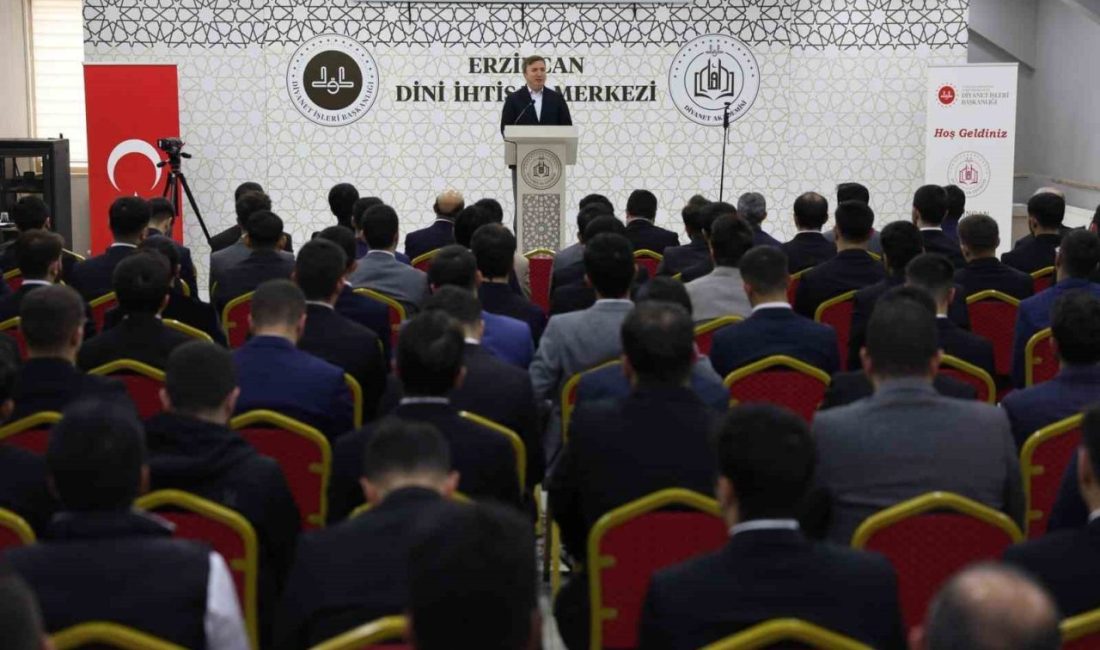 Erzincan Valisi Hamza Aydoğdu, Erzincan İl Müftüsü İsmail Fakirullahoğlu, İl