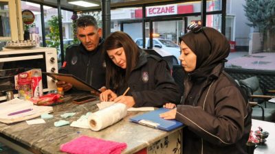 Erzincan Belediyesi Zabıta Müdürlüğü ekipleri, halk sağlığını korumak ve tüketici