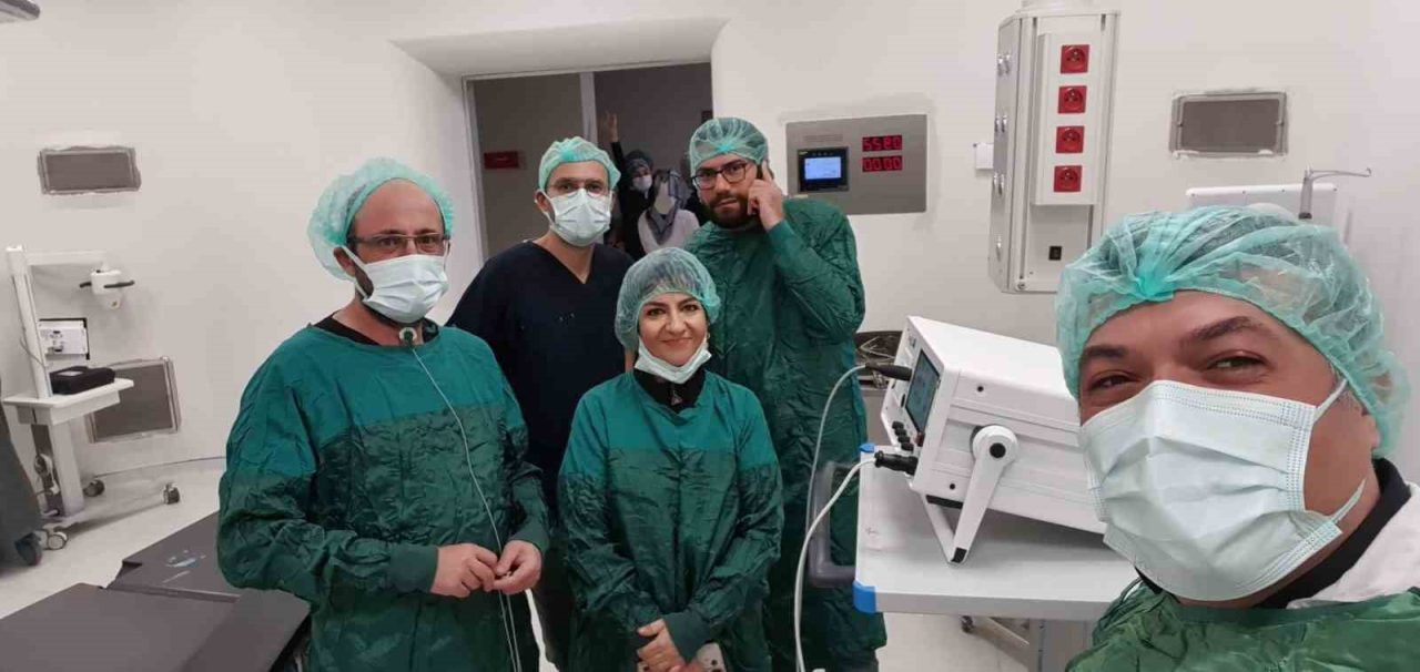 Erzincan’da ilk kez elektrokonvülsif tedavi (EKT) uygulaması gerçekleştirildi. Erzincan Binali