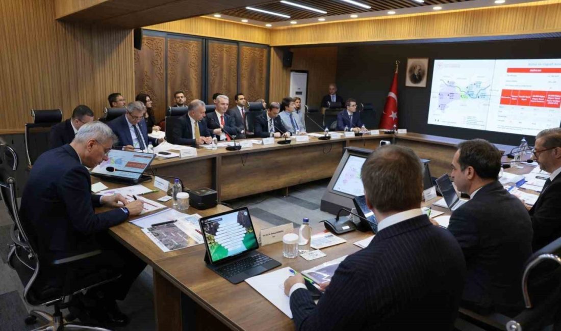 Sağlık Bakanı Prof. Dr. Kemal Memişoğlu’nun başkanlığında düzenlenen toplantıda, Erzincan’da