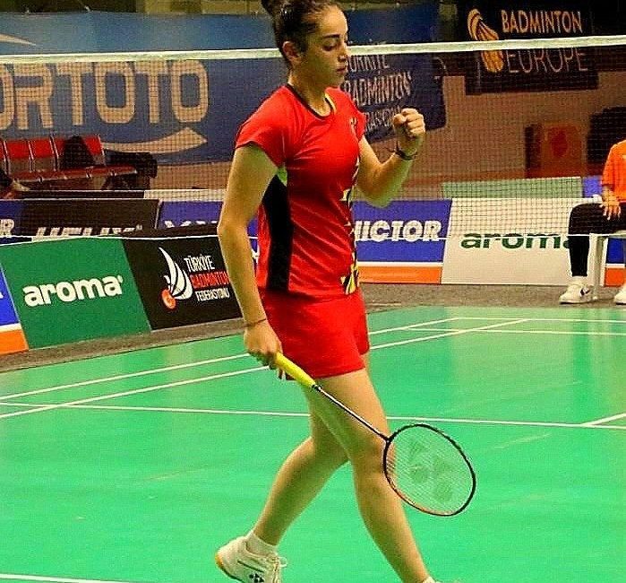 Erzincanlı Aleyna Korkut, Çekya’daki Uluslararası Badminton Turnuvasında yarı finale yükseldi.