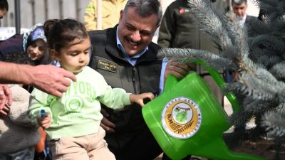Erzurum’da 11 Kasım Milli Ağaçlandırma Günü’nde 3 bin fidan toprakla