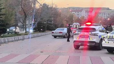 Erzurum’da meydana gelen trafik kazasında 3 kişi yaralandı. Müftü Solakzade