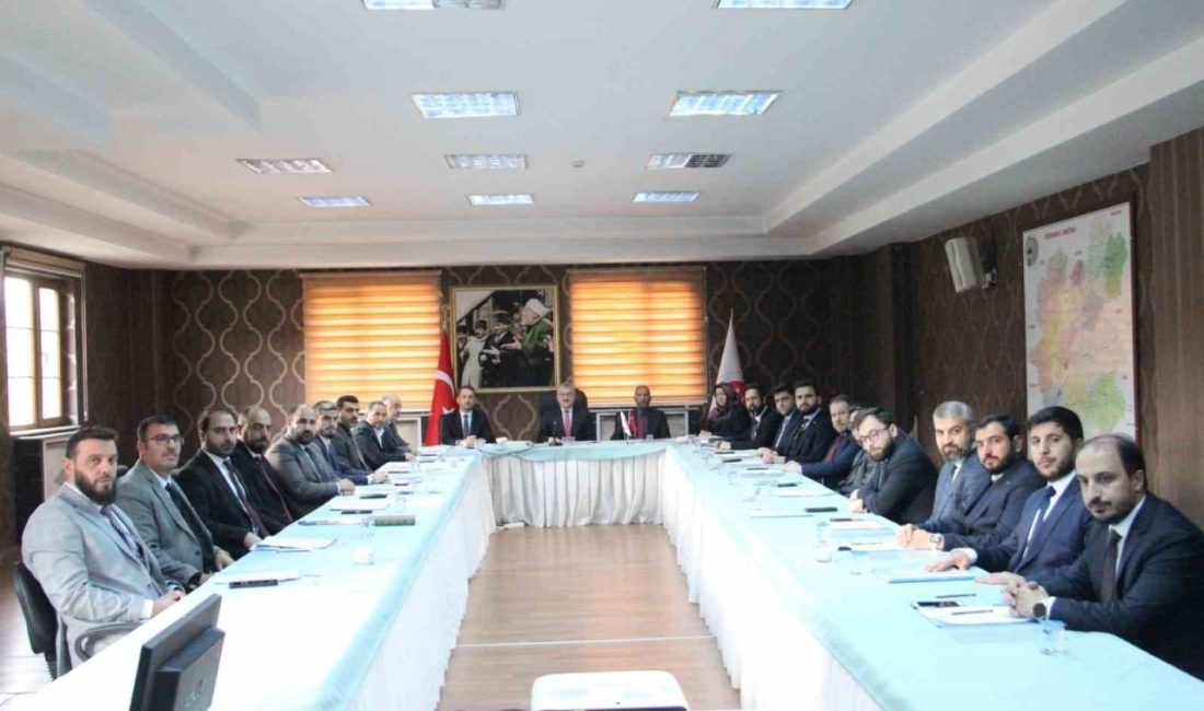 Erzurum İl Müftülüğü ev sahipliğinde ilçe müftüleri toplantısı düzenlendi Erzurum’da