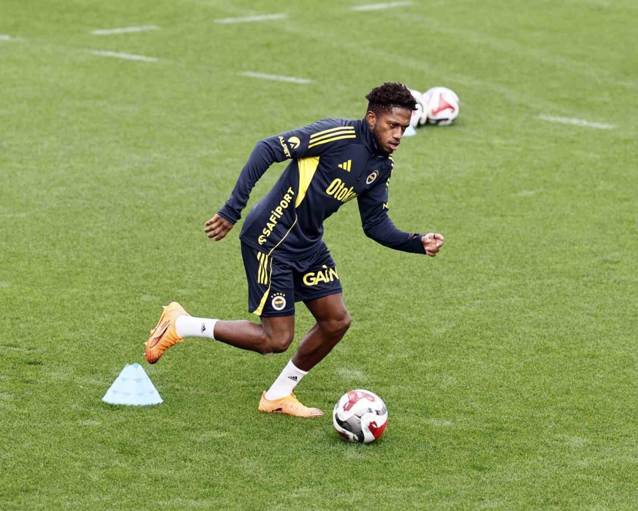 Fenerbahçe, Trendyol Süper Lig’in 13. haftasında deplasmanda Çaykur Rizespor ile