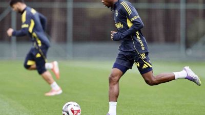 Fenerbahçe, Trendyol Süper Lig 13. haftasında deplasmanda Çaykur Rizespor oynayacağı