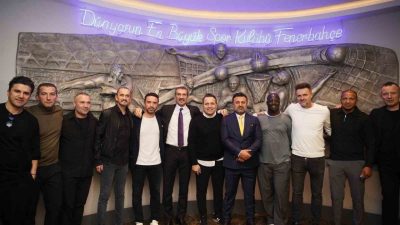 Fenerbahçe, Trendyol Süper Lig’in 14. haftasında Galatasaray ile oynayacağı derbi