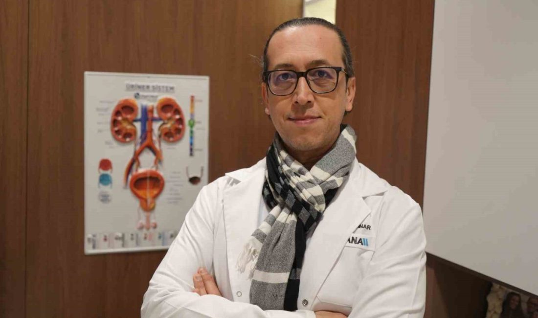 Üroloji Uzmanı Doç. Dr. Önder Çınar, prostat kanserinin erken ve