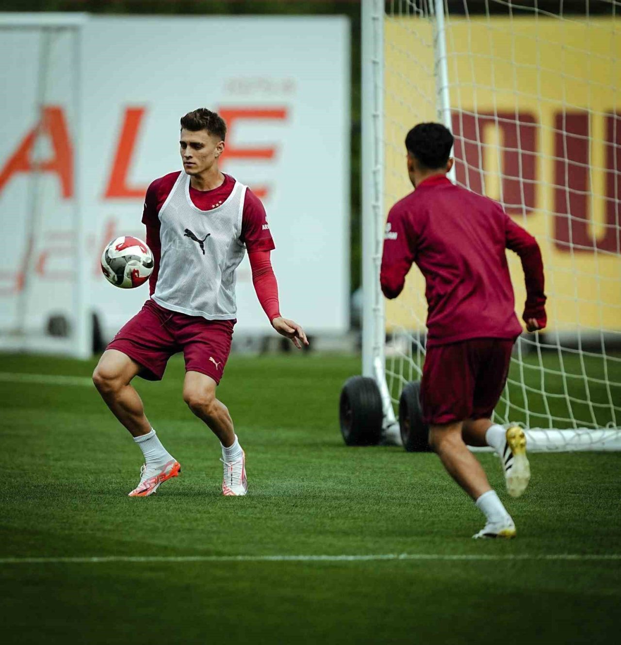 Galatasaray, Trendyol Süper Lig’in 14. haftasında Fenerbahçe ile deplasmanda oynayacağı