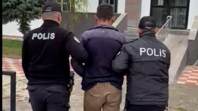 Sivas’ın Gemerek ilçesinde uyuşturucu kullanmak suçuyla aranan şahıs yakalandı. Sivas