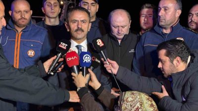 Kocaeli’nin Kandıra ilçesi Kefken açıklarında yangın çıkan yabancı menşeli gemideki