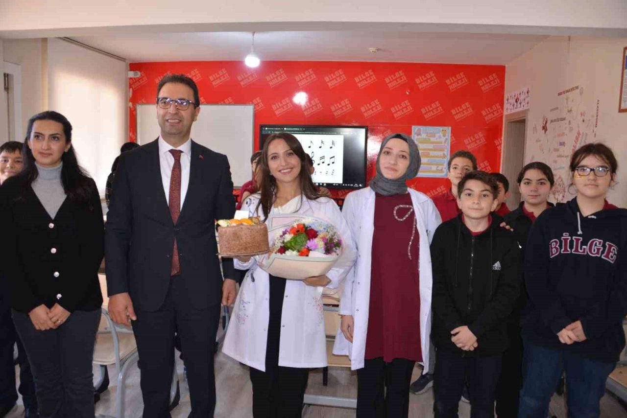 Özel Bilge Koleji, Öğretmenler Günü kapsamında anlamlı bir etkinliğe imza