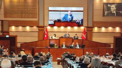 İstanbul Büyükşehir Belediyesi (İBB) Meclisi’nde yapılan 2026 yılı İETT bütçe