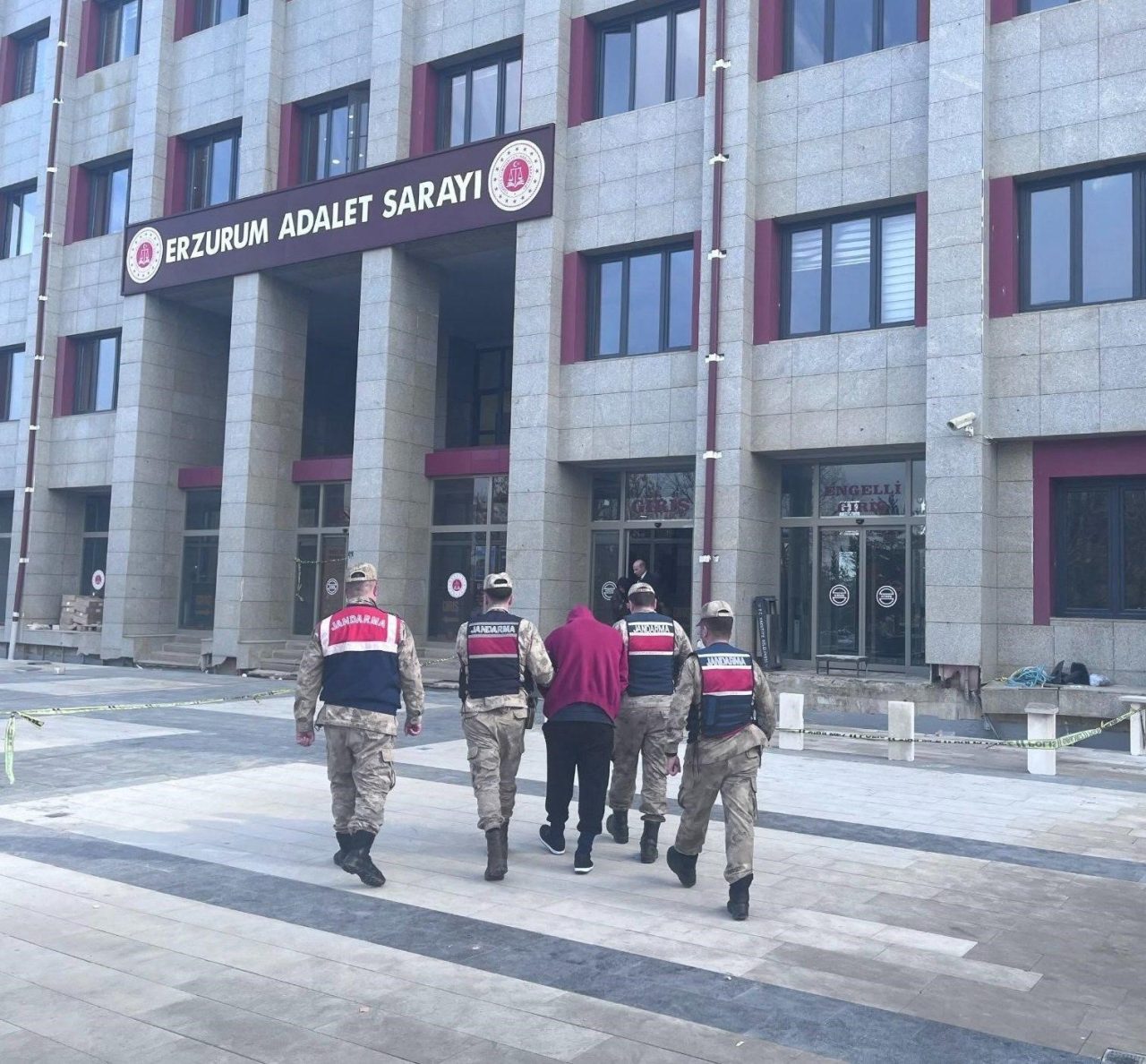 Erzurum’da hakkında 20 yıl hapis cezası bulunan şahıs Jandarma ekiplerince