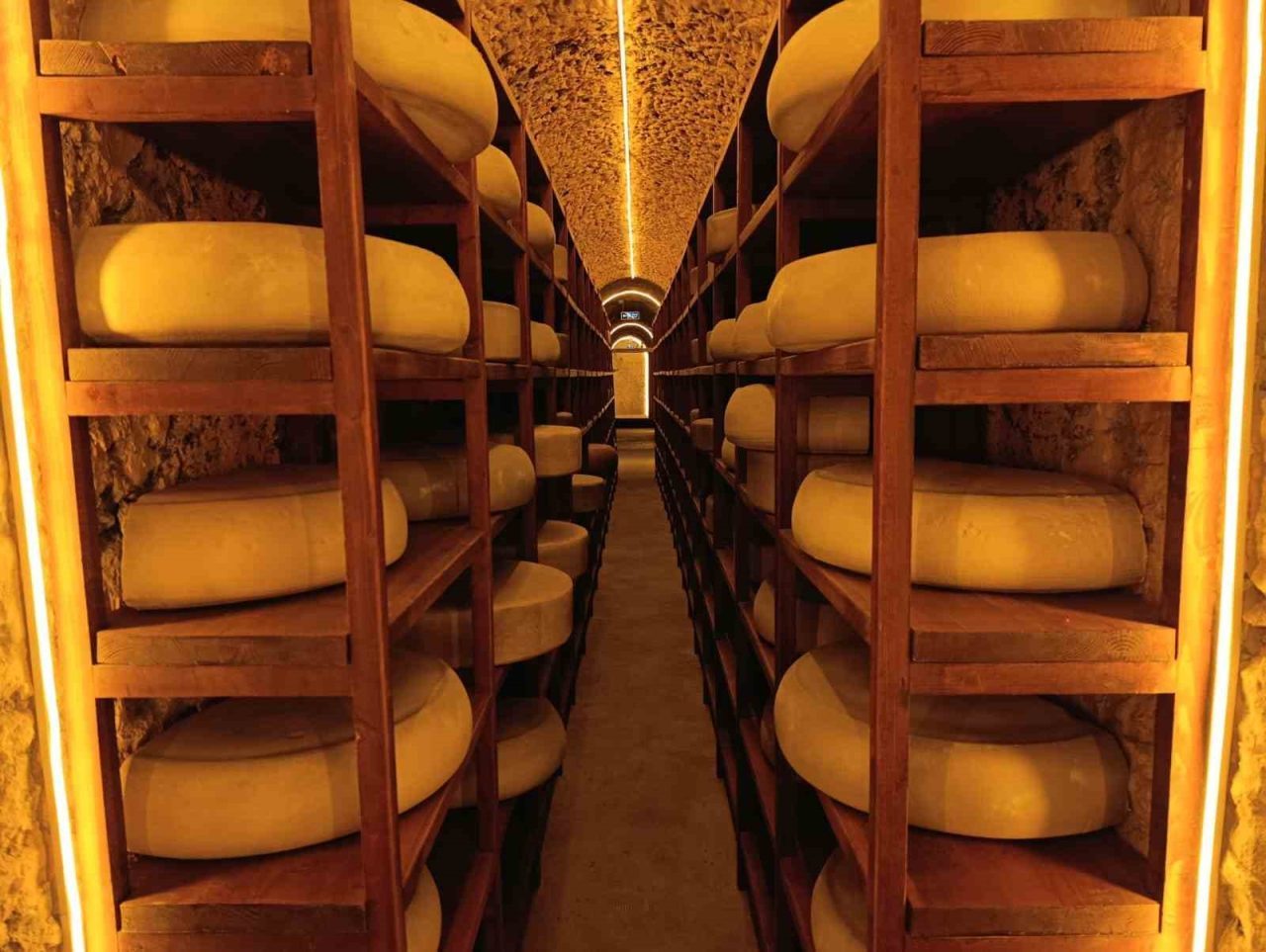 Türkiye’nin ilk tematik Peynir Müzesi yerli ve yabancı turistlerden yoğun