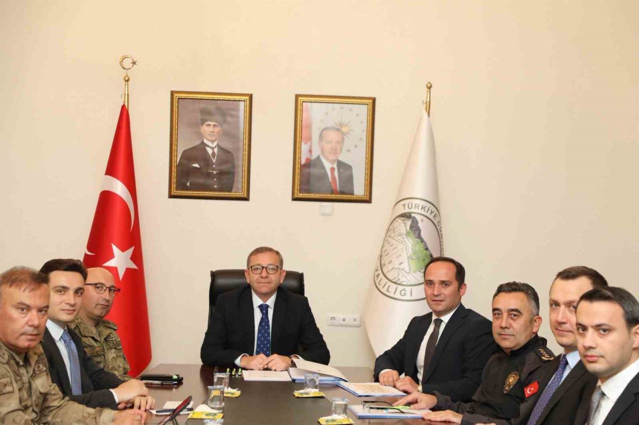 Kars’ta Vali Ziya Polat’ın başkanlığında; “İl Güvenlik ve Asayiş Koordinasyon