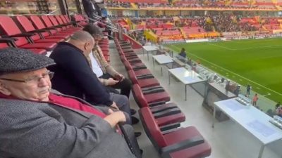 Kayserispor eski başkanlarından 86 yaşındaki ’Kebapçı Hilmi’ lakaplı Hilmi Özdoğan;