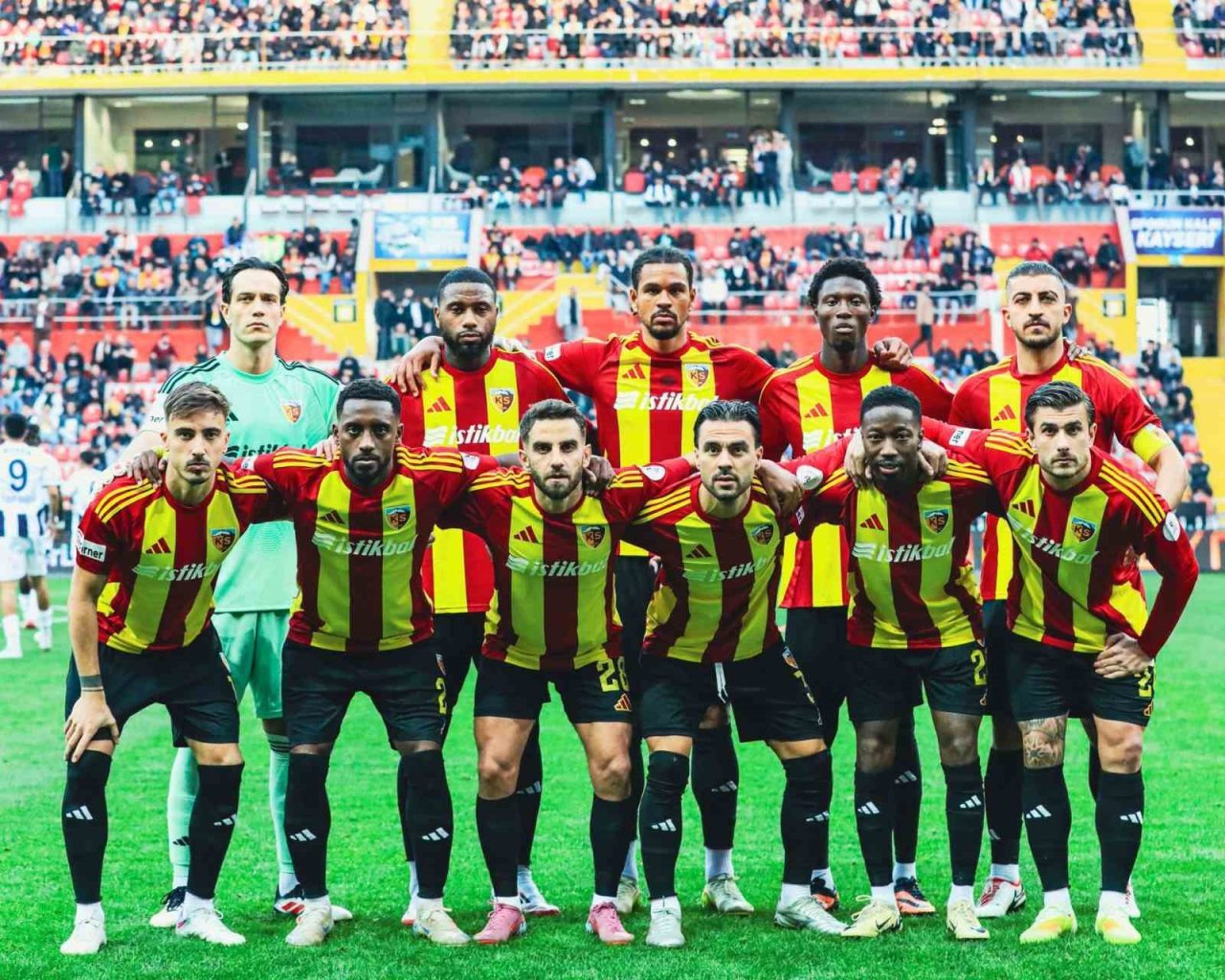 Kayserispor, Süper Lig’de ilk galibiyetini aldı. Sarı-kırmızılılar, sahasında Kasımpaşa’yı 3-2