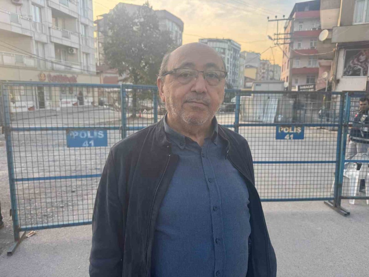 Kocaeli’nin Gebze ilçesinde 7 katlı binanın enkazında inceleme yapmak üzere