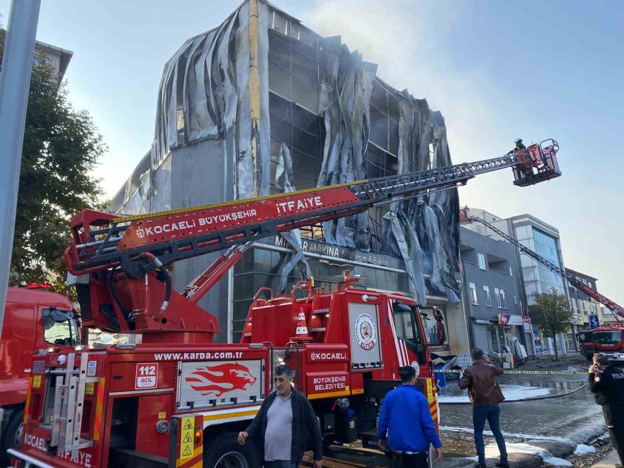 Kocaeli’nin Dilovası ilçesinde 6 kişinin hayatını kaybettiği parfüm dolum tesisindeki