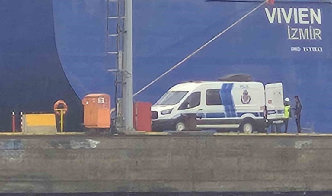 Kocaeli’nin Körfez ilçesi Kirazlıyalı Mahallesi açıklarında alabora olan teknede 1