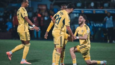 Fenerbahçe’nin İspanyol oyuncusu Marco Asensio, Çaykur Rizespor maçında rakip fileleri