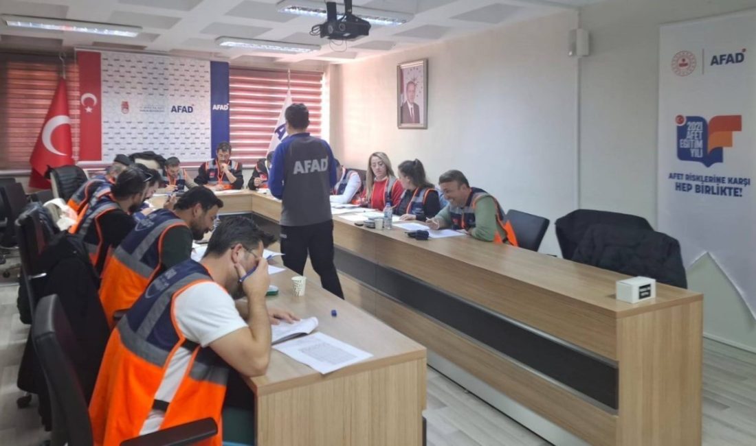Bayburt İl Afet ve Acil Durum Müdürlüğü eğitmenleri tarafından Milli