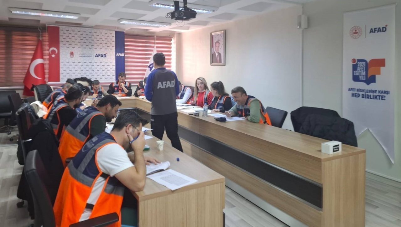 Bayburt İl Afet ve Acil Durum Müdürlüğü eğitmenleri tarafından Milli