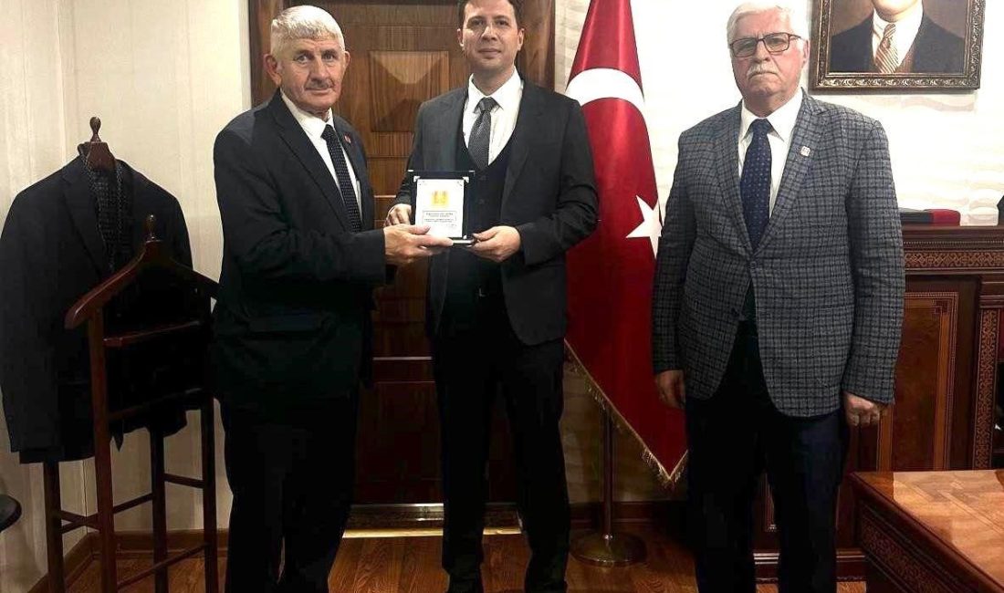 Türkiye Muharip Gaziler Derneği Erzurum Şube Başkanı Salih Mesci, Yakutiye