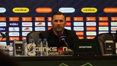 Galatasaray Teknik Direktörü Okan Buruk, Kocaelispor mağlubiyetinin ardından, takım olarak