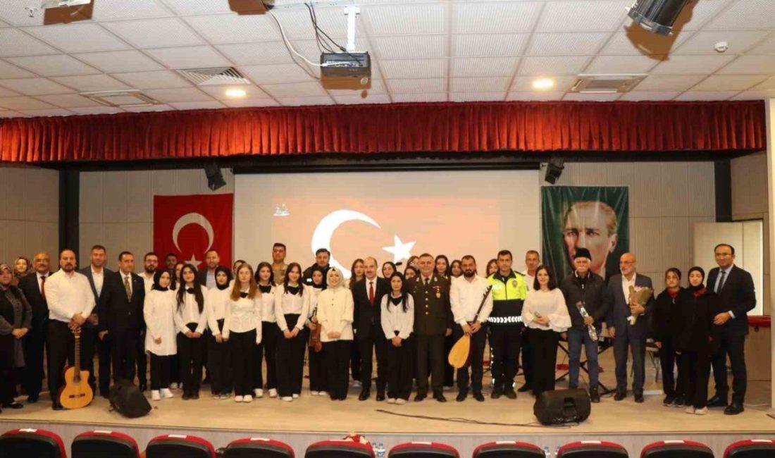 24 Kasım Öğretmenler Günü, Oltu’da düzenlenen çeşitli etkinliklerle kutlandı. Program,