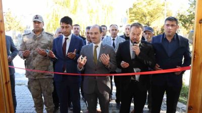 Erzurum’un Oltu ilçesinde, Filistin’e destek amacıyla hayır çarşısı düzenlendi. Oltu