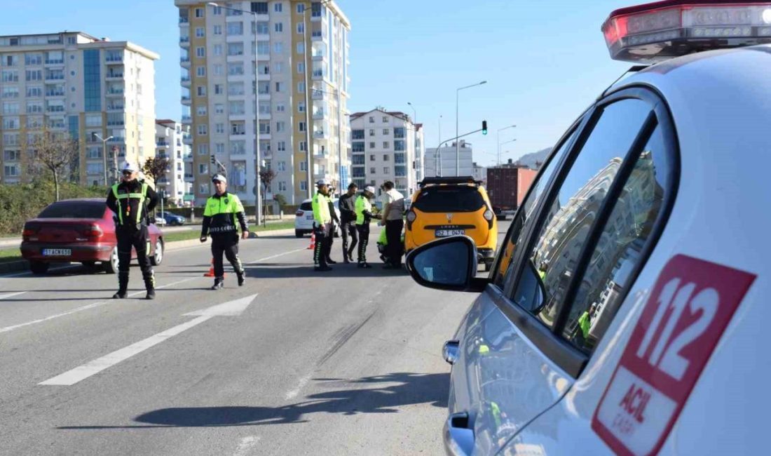 Ordu’da polis ekipleri tarafından trafik kazalarını azaltmaya yönelik yapılan denetimlerde