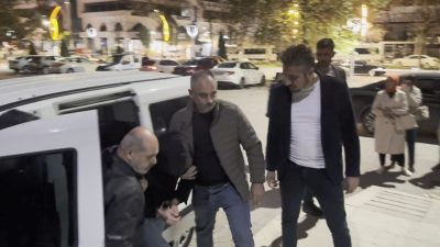 Ordu’nun Fatsa ilçesinde silahla girdiği kuyumcudaki çalışanı etkisiz hale getirip,