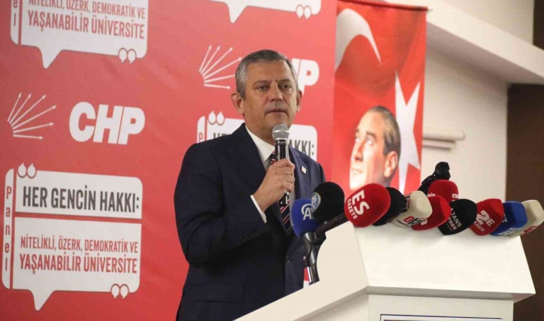 Eskişehir’de konuşan Cumhuriyet Halk Partisi (CHP) Genel Başkanı Özgür Özel,