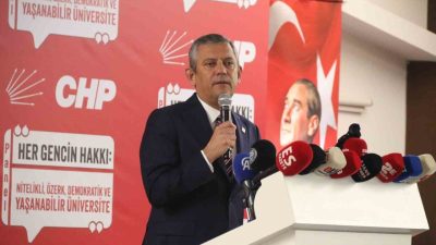 Eskişehir’de konuşan Cumhuriyet Halk Partisi (CHP) Genel Başkanı Özgür Özel,