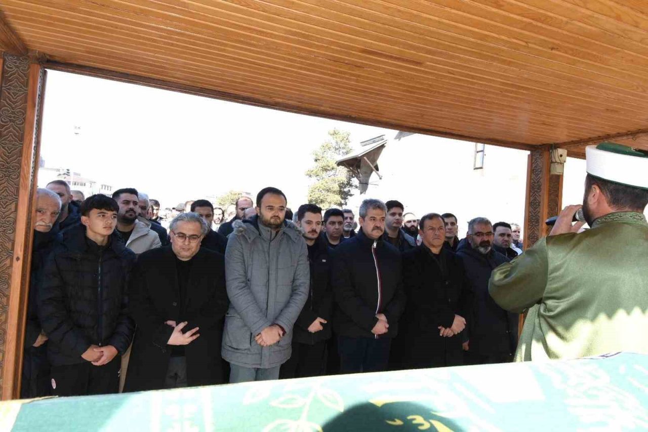 Antalya’da kalp krizi geçiren Antalya Karayolları Bölge Müdür Yardımcısı, İş