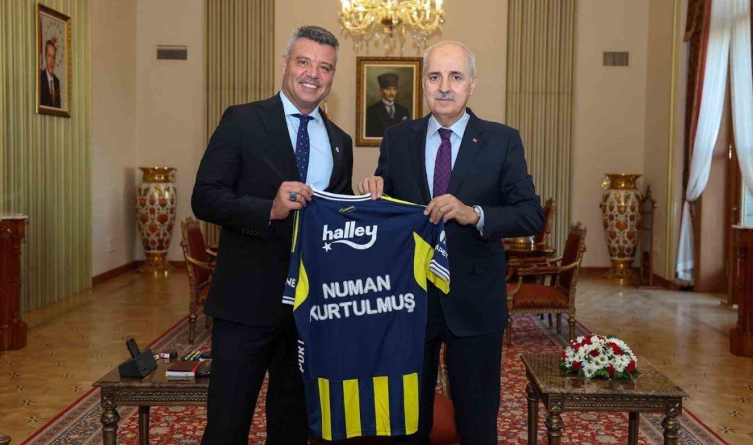 Fenerbahçe Başkanı Sadettin Saran, TBMM Başkanı Numan Kurtulmuş ve Çevre,