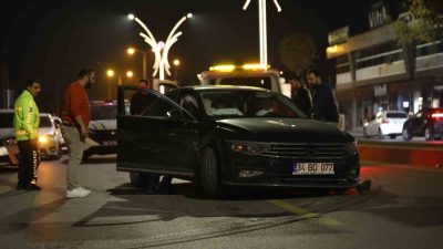 Sakarya’nın Serdivan ilçesinde narkotik polislerinin istihbarı çalışması neticesinde uyuşturucu madde