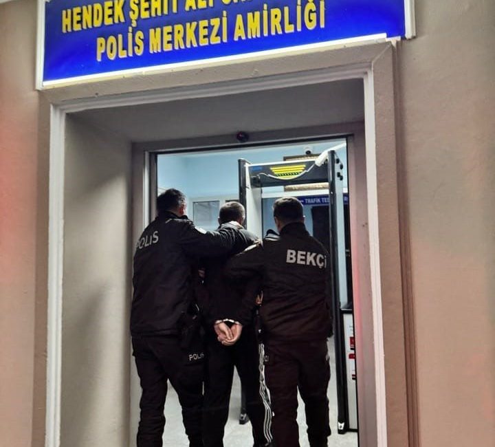 14 Kasım tarihleri arasında polis ekiplerince gerçekleştirilen operasyonlarda 121,8 gram