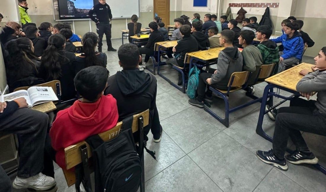 Selim’de Trafik Dedektifleri Projesi kapsamında 65 öğrenciye teorik ve uygulamalı