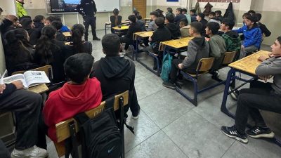 Selim’de Trafik Dedektifleri Projesi kapsamında 65 öğrenciye teorik ve uygulamalı